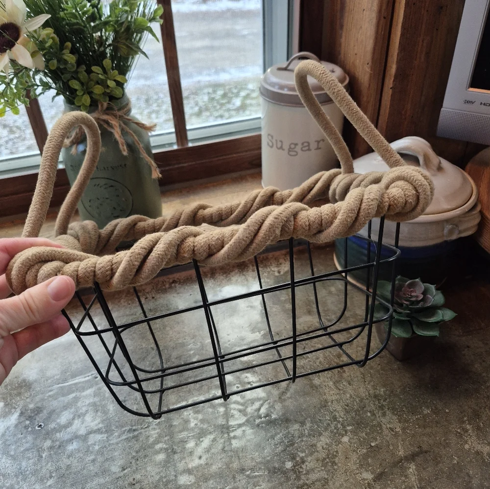 ❤️‍🔥 Metal Rectangle Decor Storage Basket Twisted Rope Handles